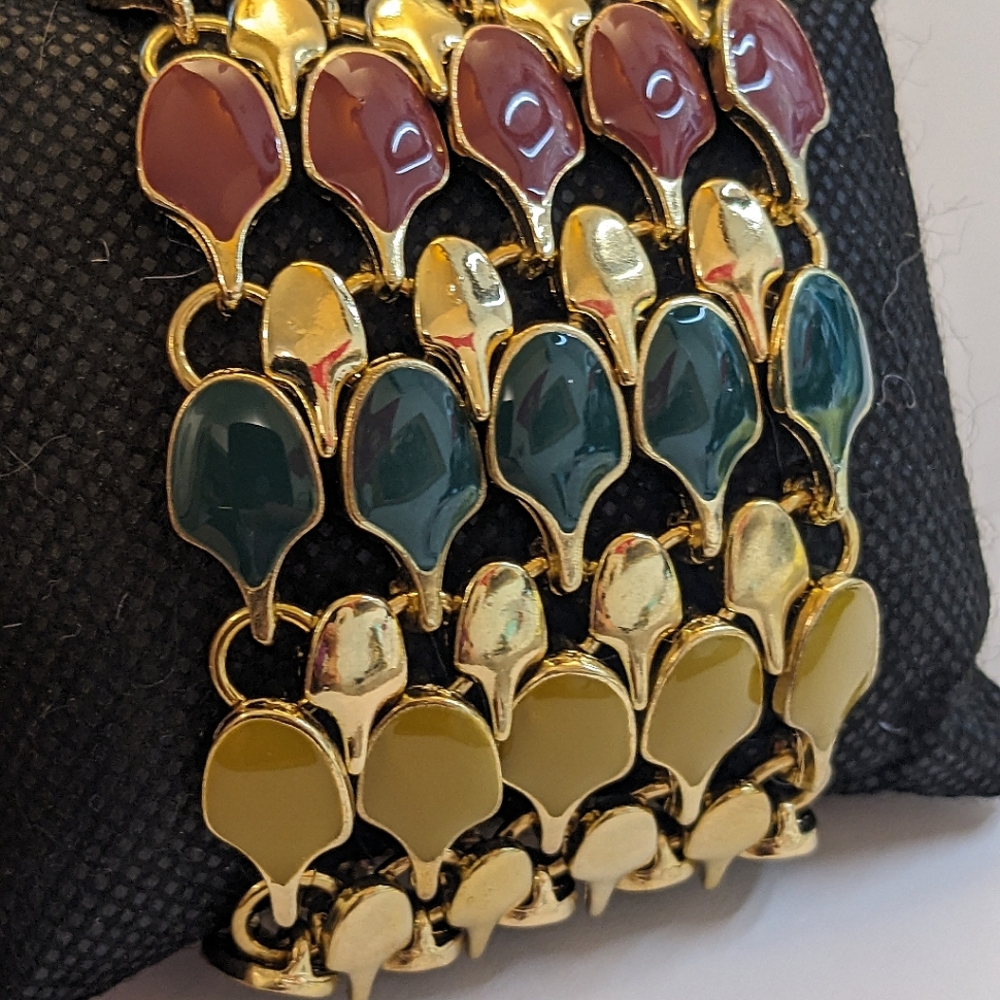 Stunning Multicolor‎ Gold Tone Enamel Link Bracelet Toggle Clasp Adjustable 7–8”